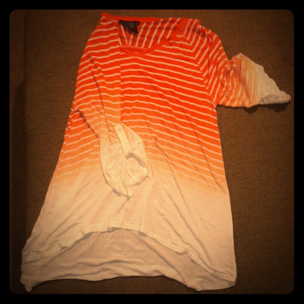 Large vneck ombré shirt